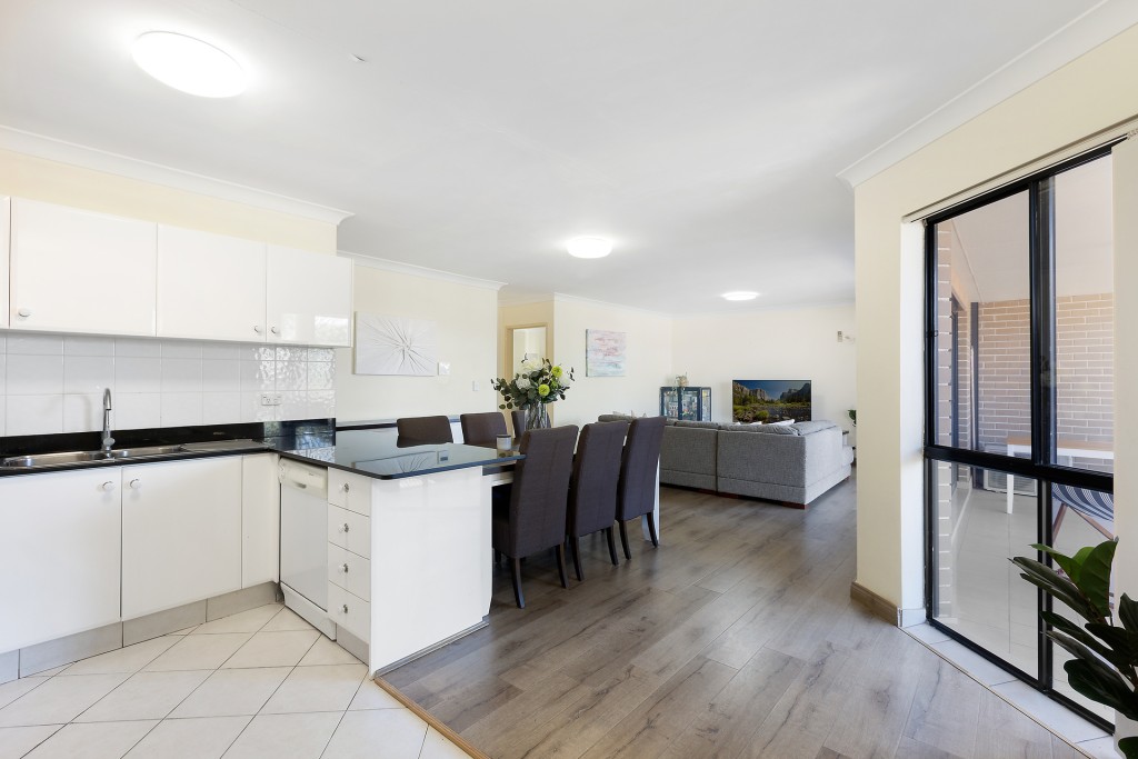 17/20 Jenner Street, Baulkham Hills NSW 2153 - photo 3