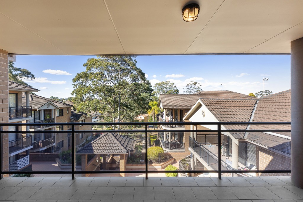 17/20 Jenner Street, Baulkham Hills NSW 2153 - photo 4