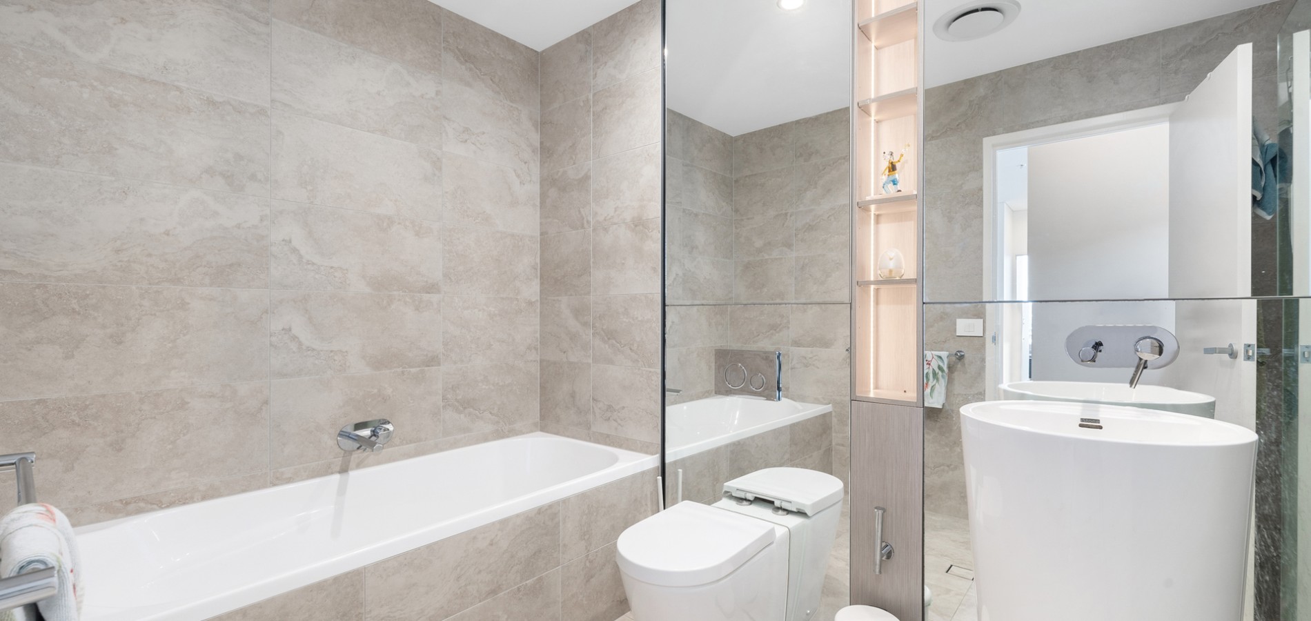 715/11 Spurway Drive, Norwest NSW 2153 - photo 4