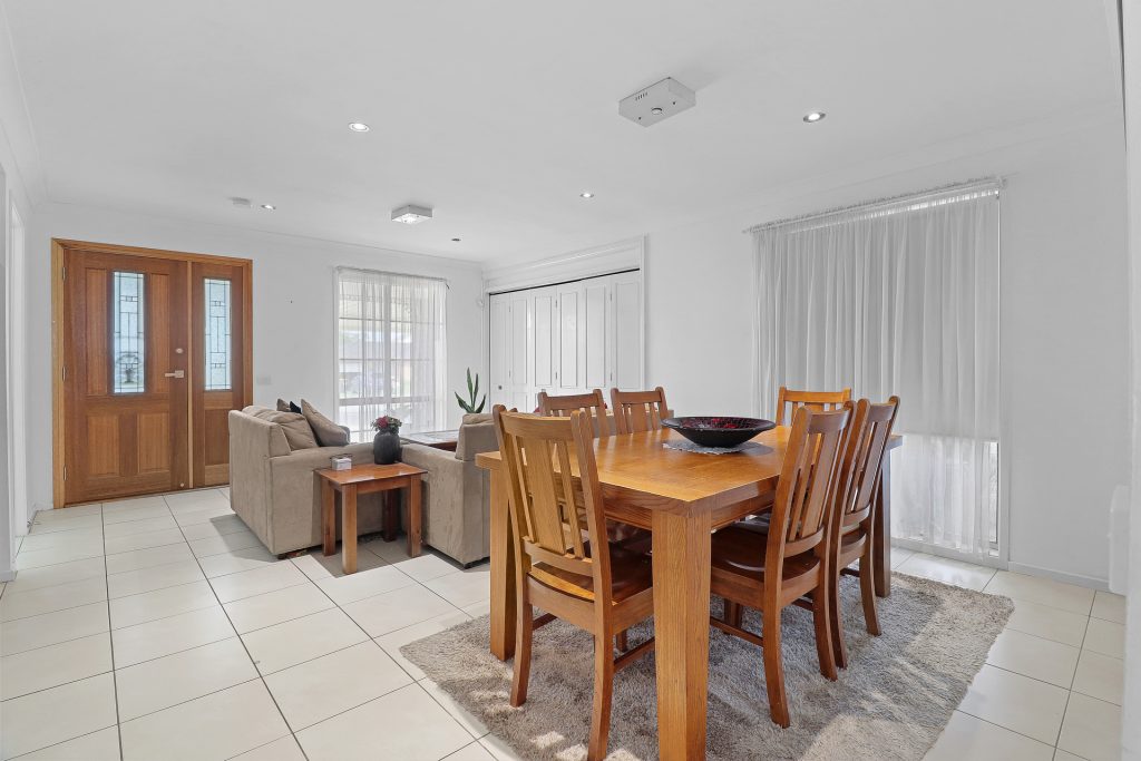 32 Galatea Street, Plumpton NSW 2761 - photo 3