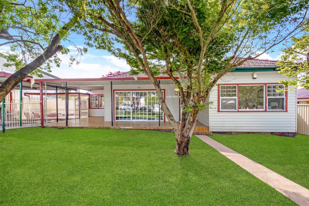 204 Hill End Road, Doonside NSW 2767 - photo 4
