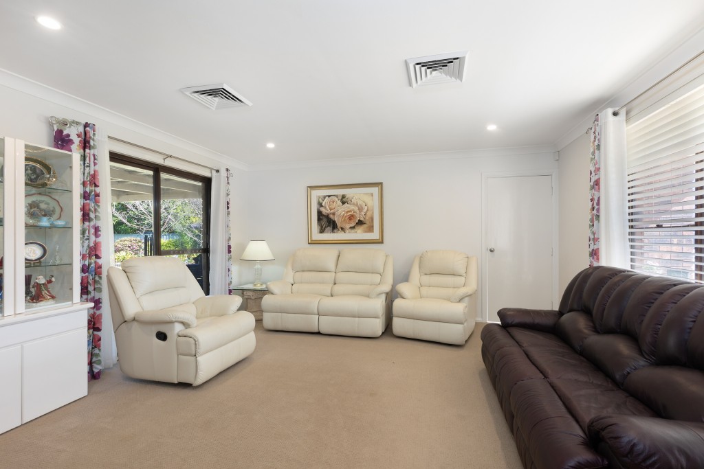 128 Glenhaven Road, Glenhaven NSW 2156 - photo 2