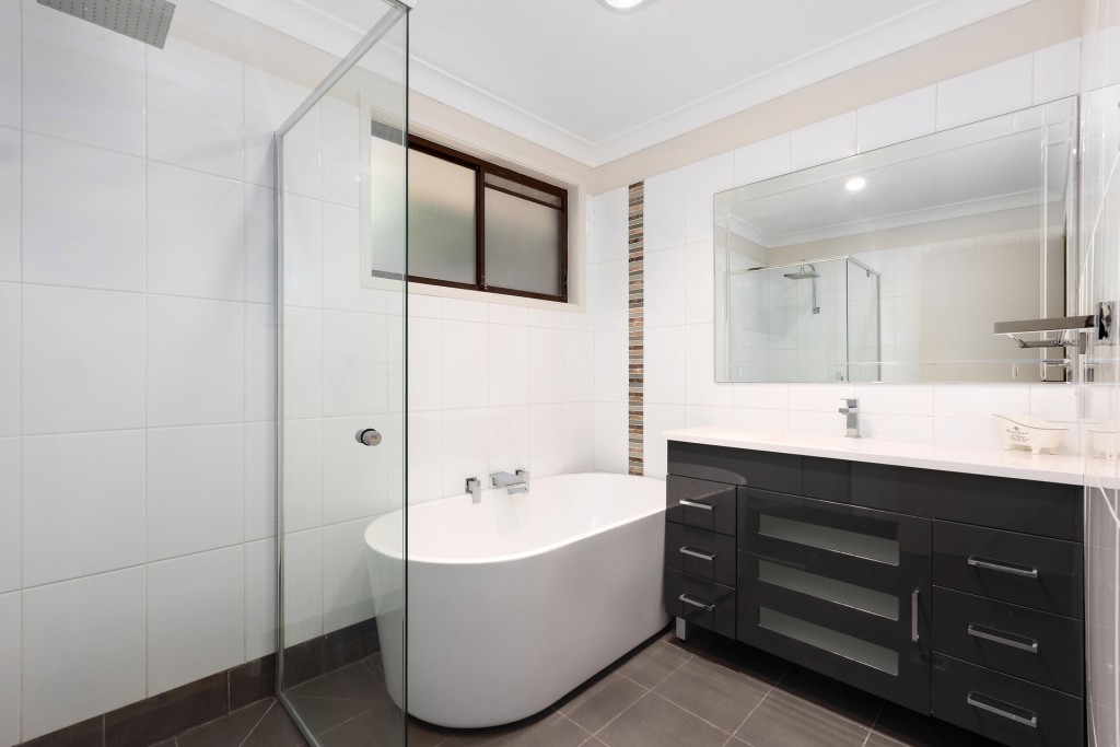 128 Glenhaven Road, Glenhaven NSW 2156 - photo 5