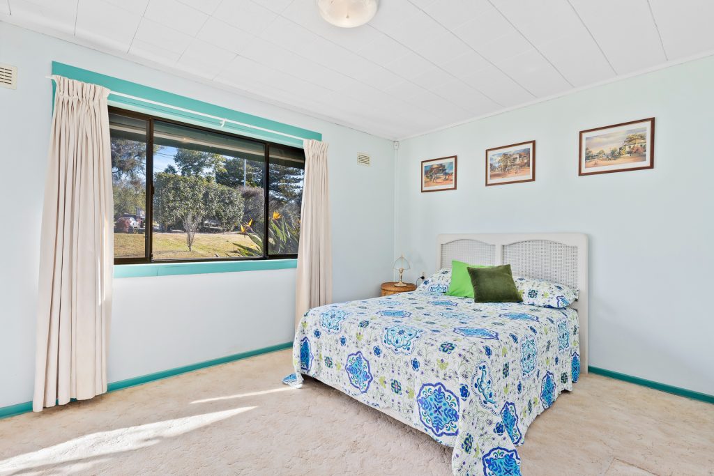 3 Moffatt Drive, Lalor Park NSW 2147 - photo 5