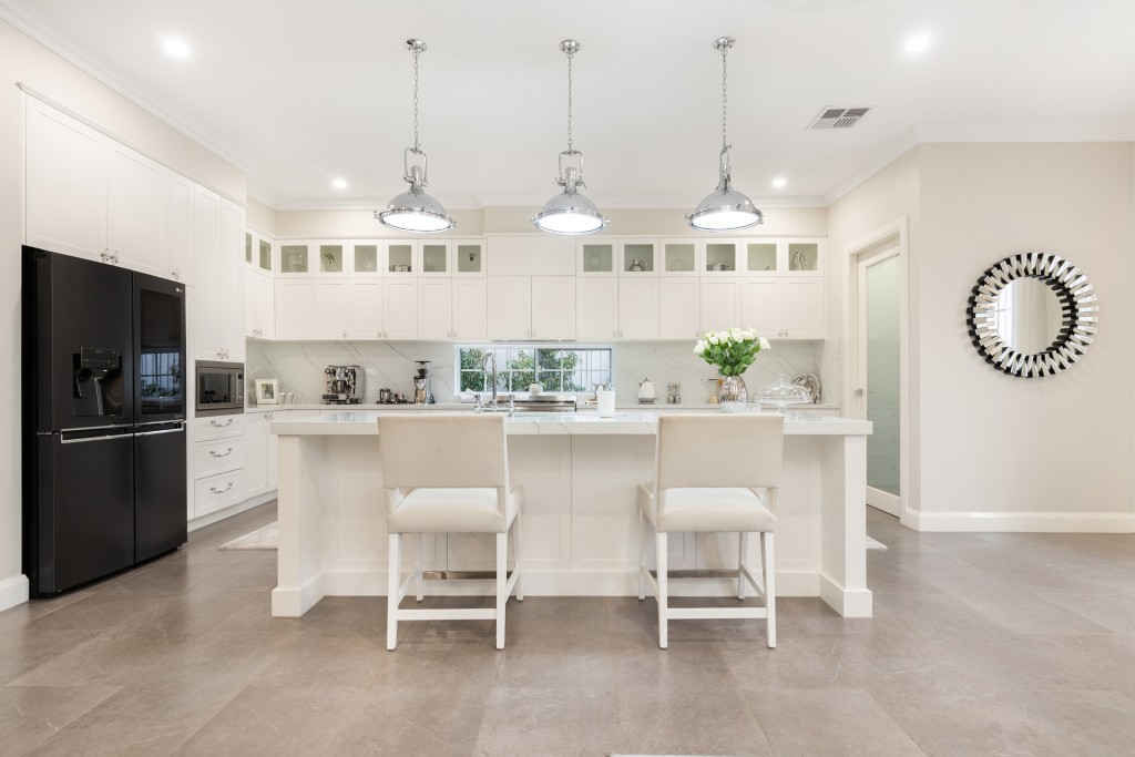 29 Keswick Avenue, Castle Hill NSW 2154 - photo 2