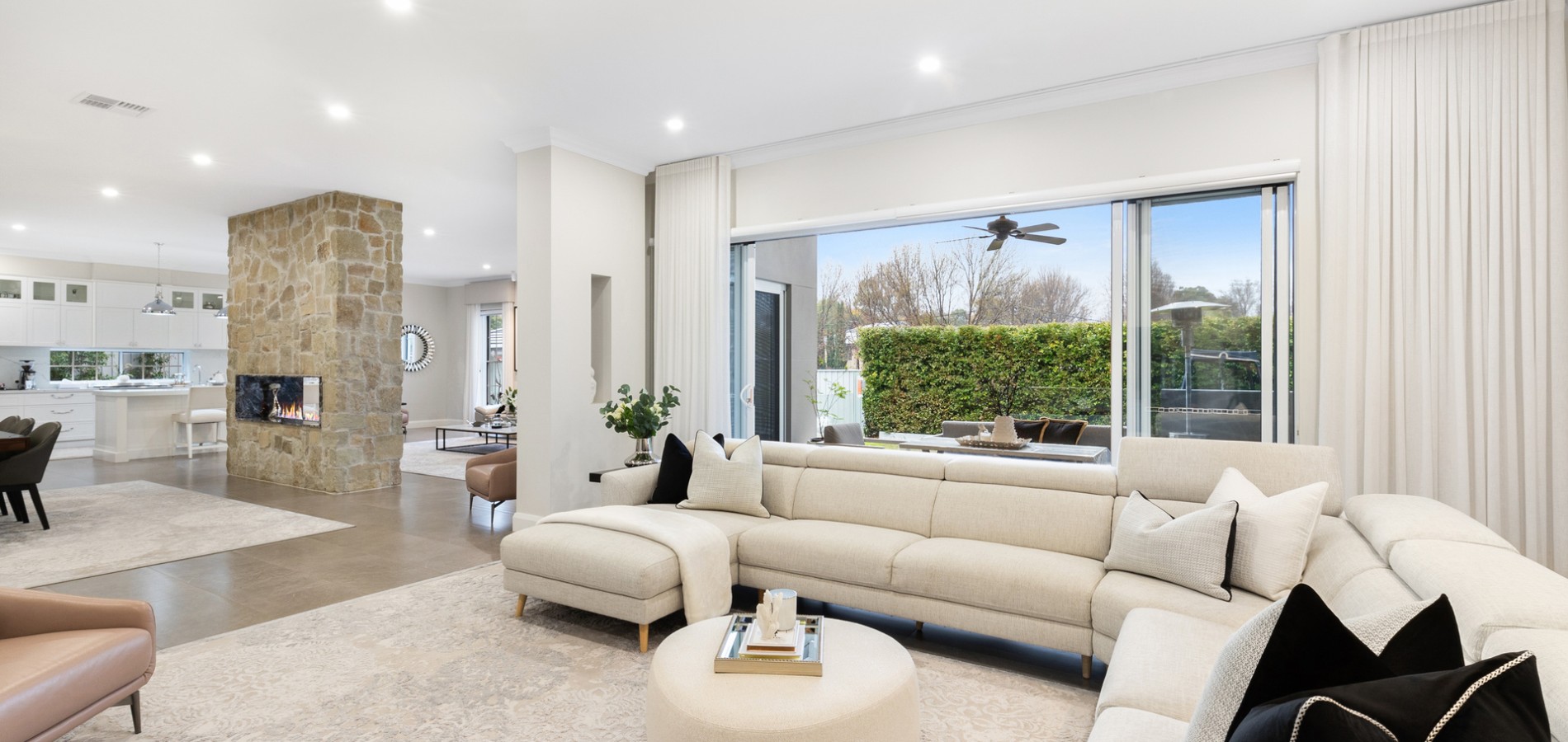 29 Keswick Avenue, Castle Hill NSW 2154 - photo 4