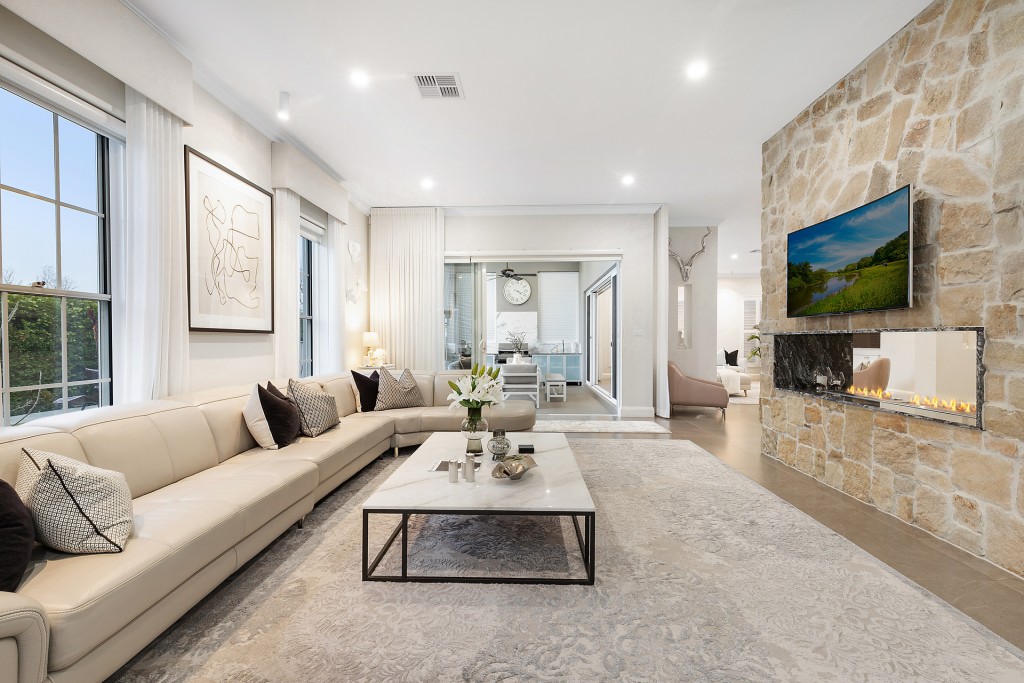 29 Keswick Avenue, Castle Hill NSW 2154 - photo 8