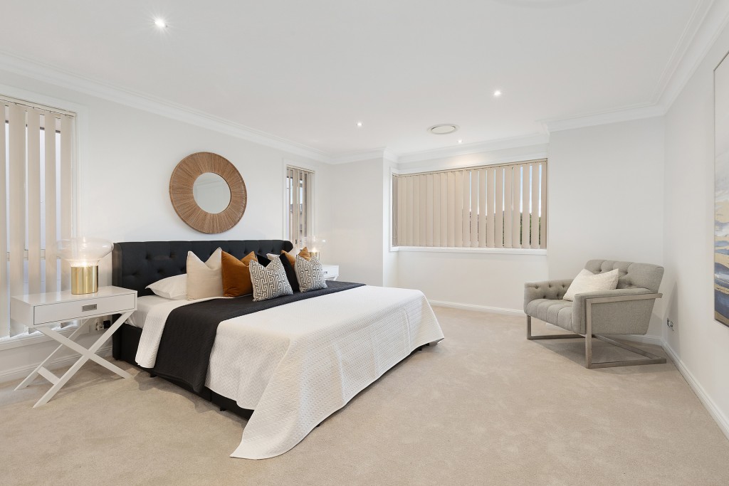 28 Bordeaux Crescent, Castle Hill NSW 2154 - photo 8