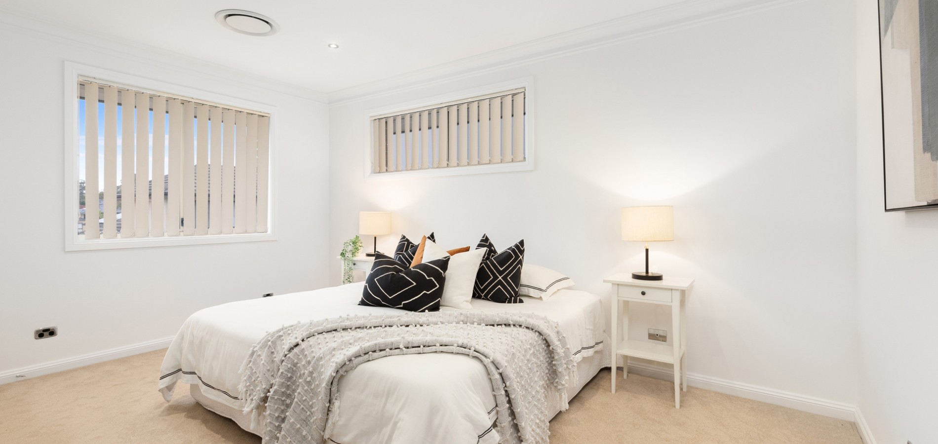 28 Bordeaux Crescent, Castle Hill NSW 2154 - photo 10