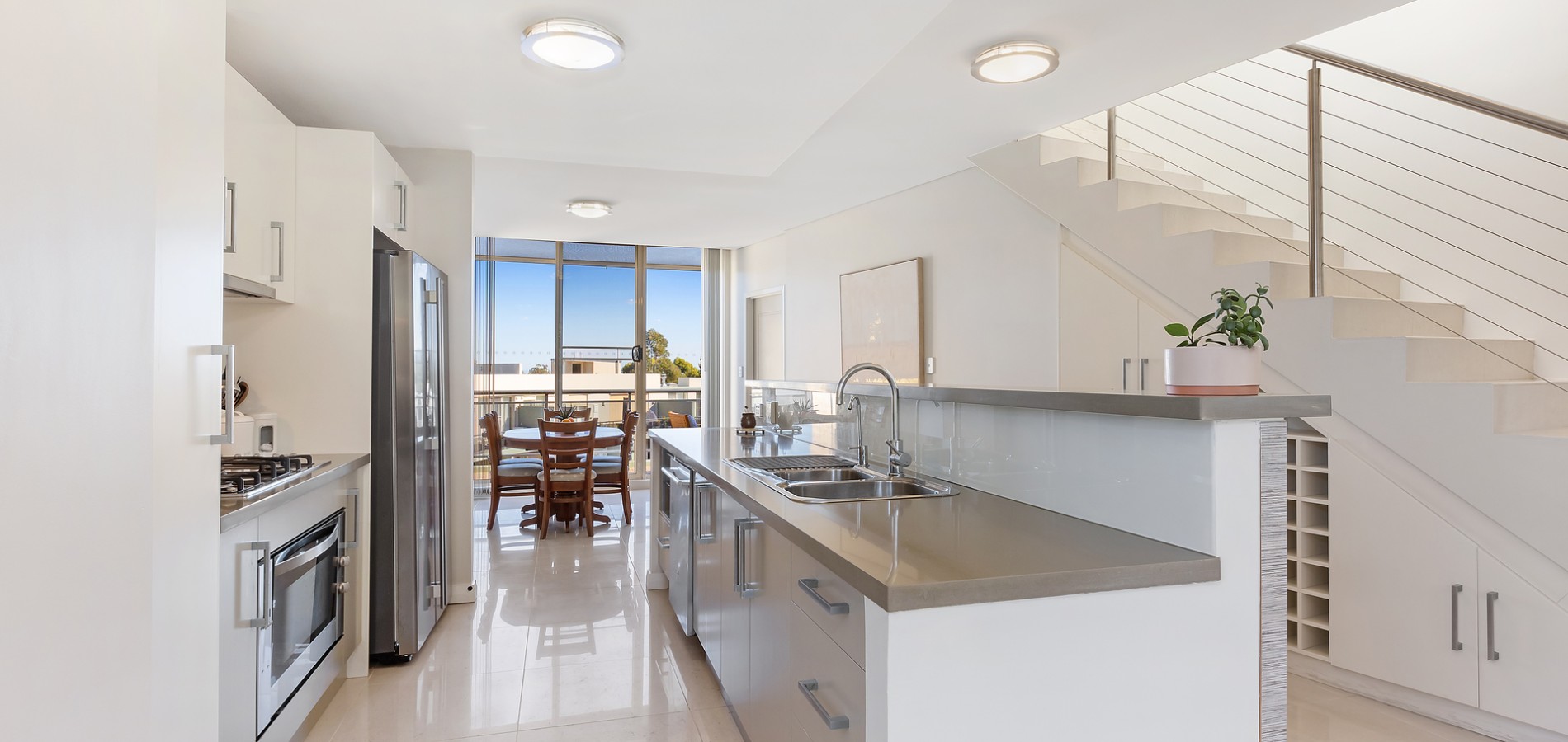 62/16 Mercer Street, Castle Hill NSW 2154 - photo 2