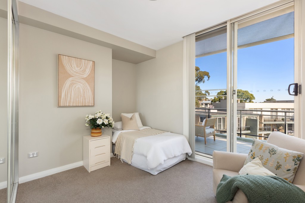 62/16 Mercer Street, Castle Hill NSW 2154 - photo 9