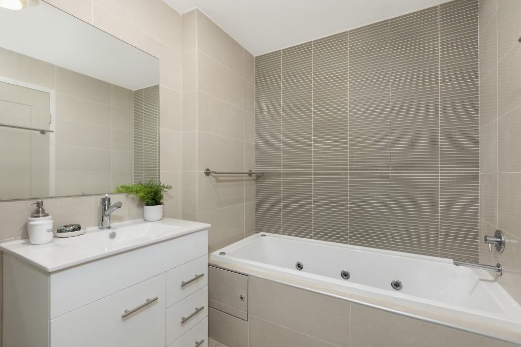 62/16 Mercer Street, Castle Hill NSW 2154 - photo 10