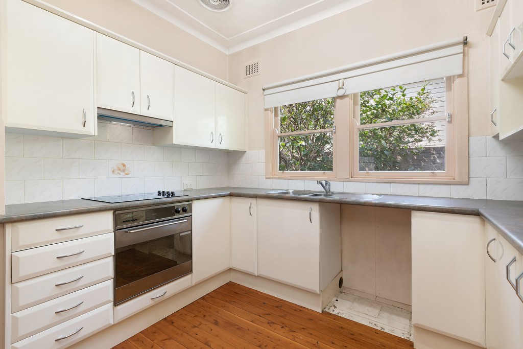 21 Burra Street, Pendle Hill NSW 2145 - photo 2