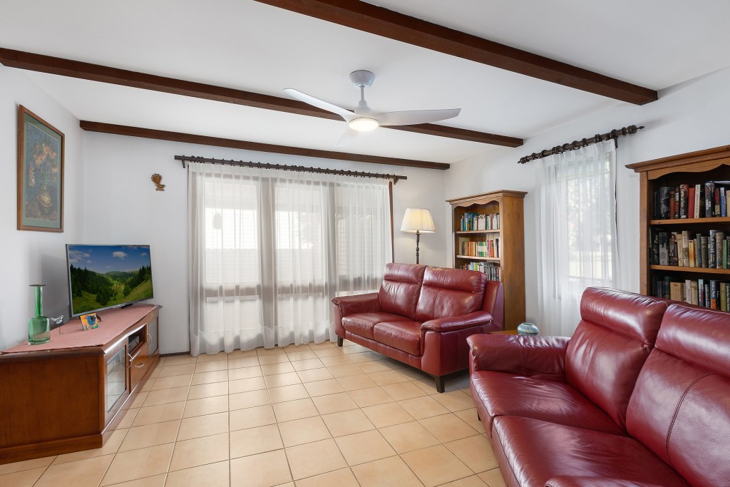 3 Bombardiere Place, Baulkham Hills NSW 2153 - photo 4