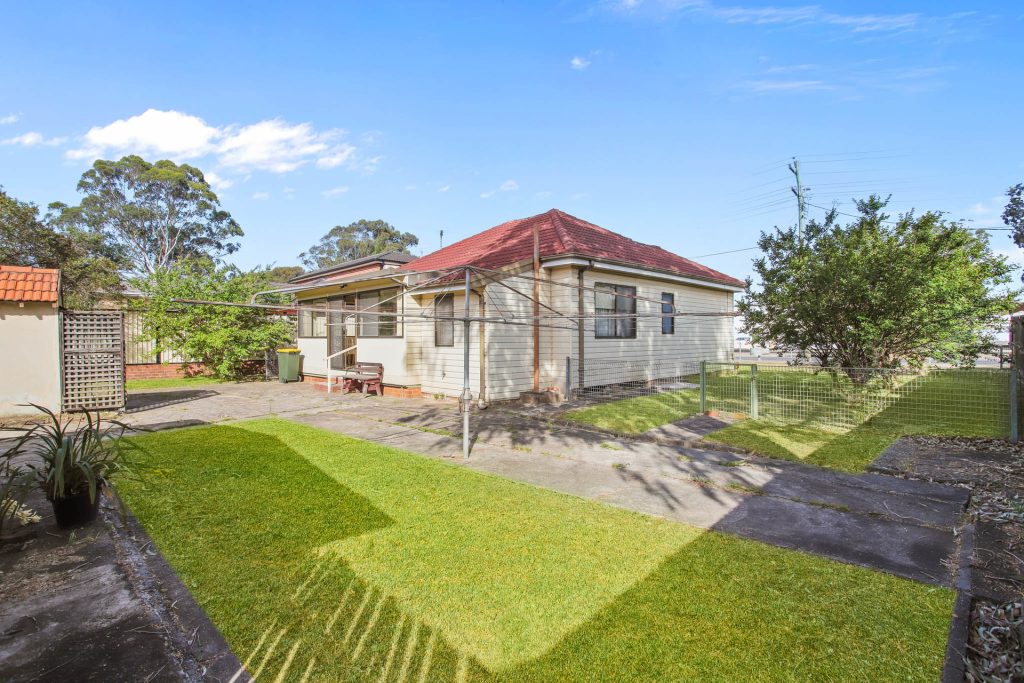 Sold - 135 Toongabbie Road - New Property in Toongabbie - Real Estate by Brad Panayiotou