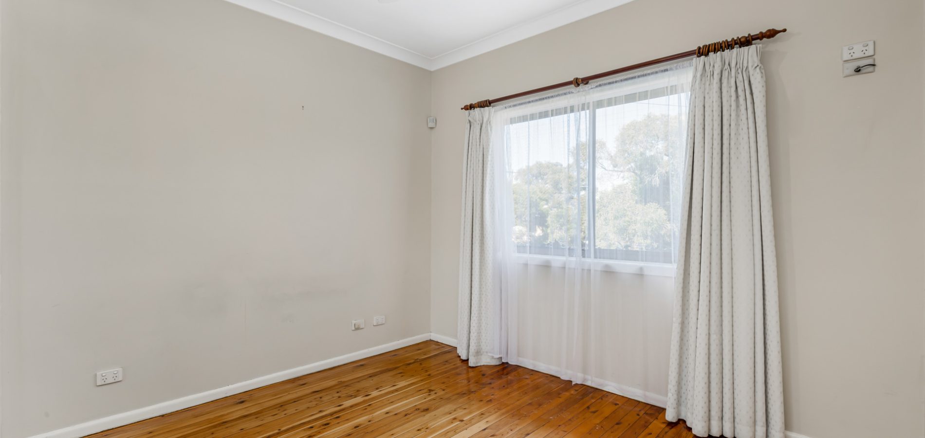 25+25A Raymond Street, Blacktown NSW 2148 - photo 16