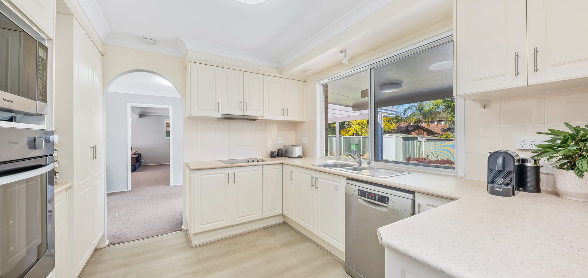 42 Capricorn Road, Kings Langley NSW 2147 - photo 3