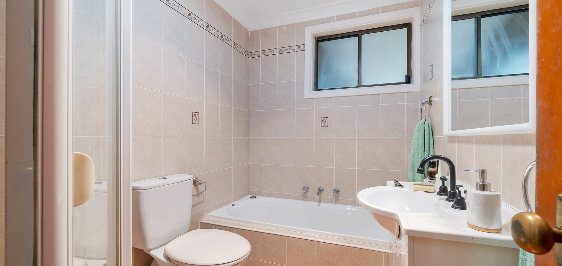 11 Shephard Street, Marayong NSW 2148 - photo 4