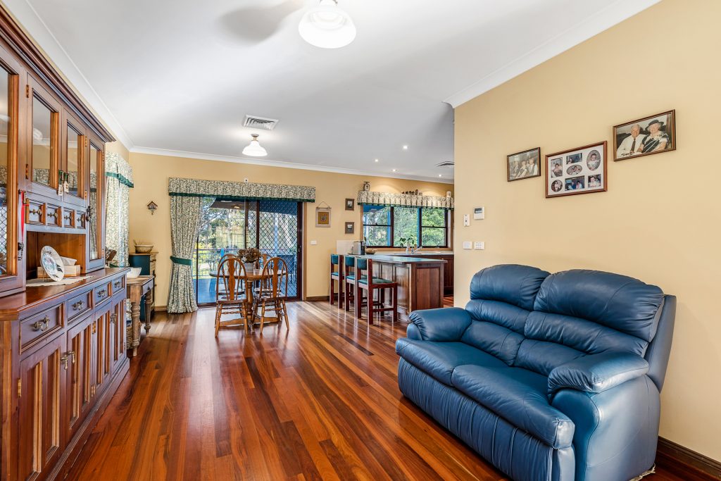 198 Cedar Ridge Road, Kurrajong NSW 2758 - photo 11