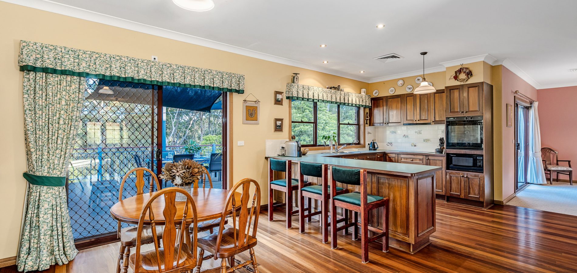 198 Cedar Ridge Road, Kurrajong NSW 2758 - photo 6