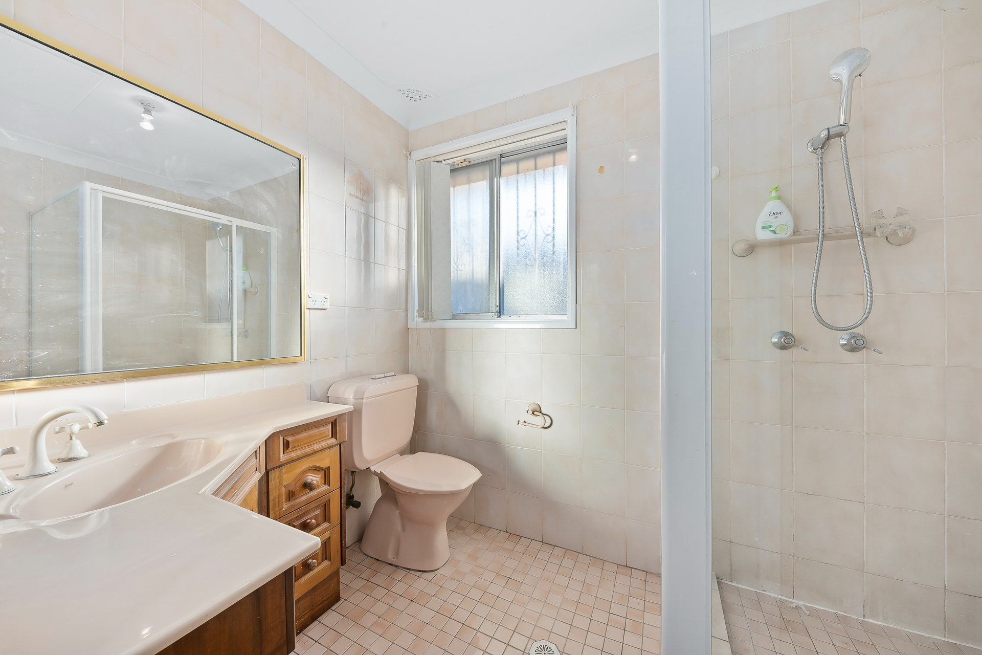 5 Emerald Road, Seven Hills NSW 2147 - photo 5