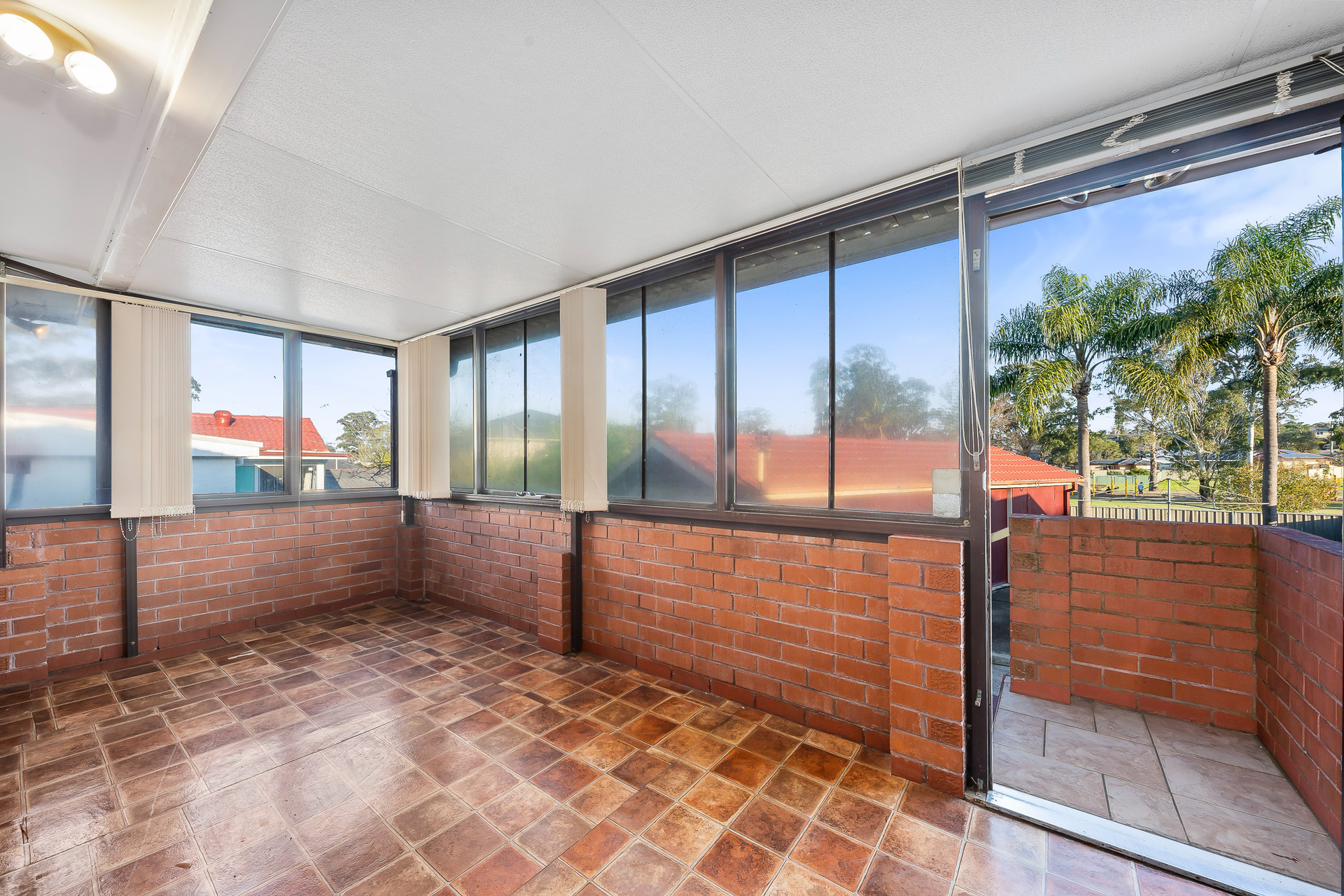 5 Emerald Road, Seven Hills NSW 2147 - photo 6