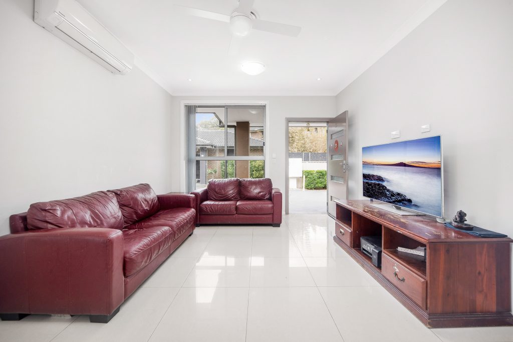 15/18 Leabons Lane, Seven Hills NSW 2147 - photo 4