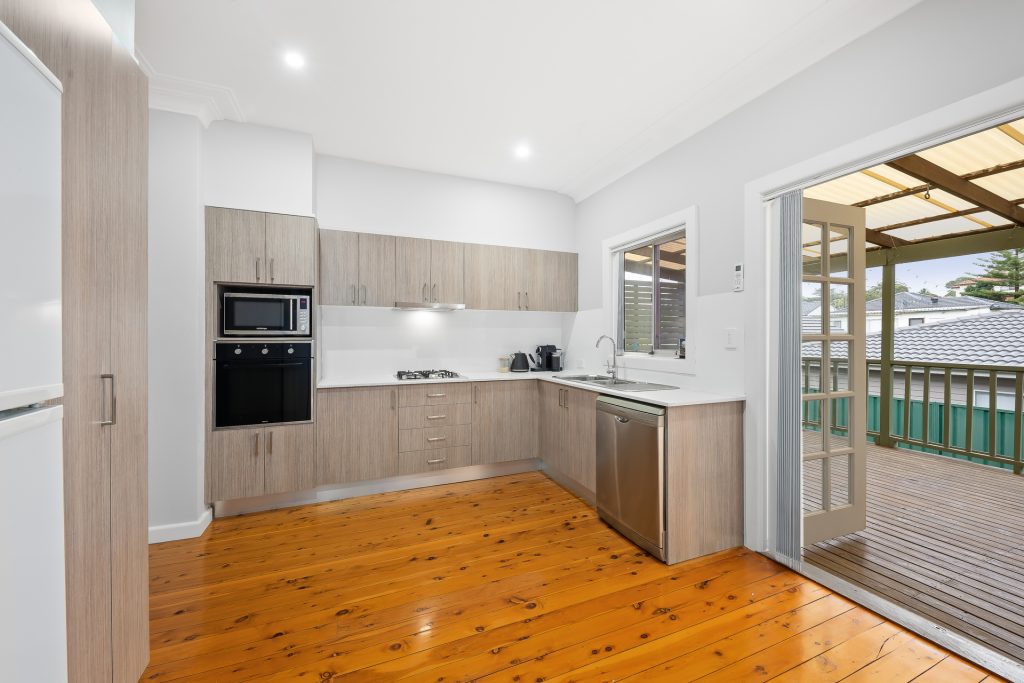48+48A Lavinia Street, Seven Hills NSW 2147 - photo 2
