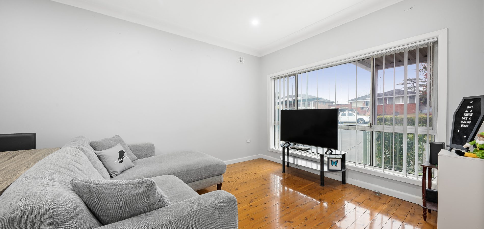 48+48A Lavinia Street, Seven Hills NSW 2147 - photo 3