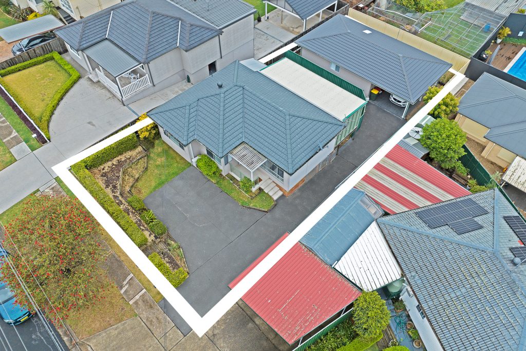 48+48A Lavinia Street, Seven Hills NSW 2147 - photo 8