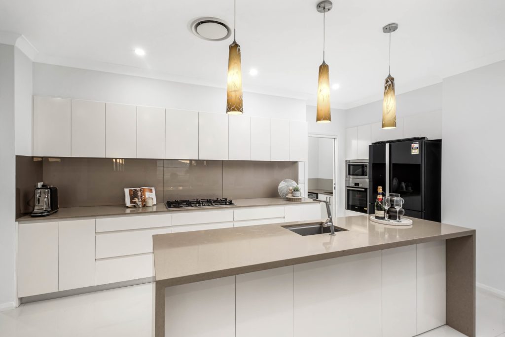 27 Madeline Circuit, Schofields NSW 2762 - photo 3