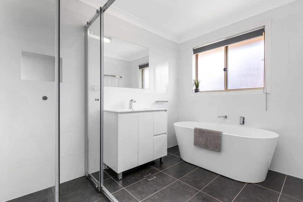 9 Bromfield Avenue, Prospect NSW 2148 - photo 8