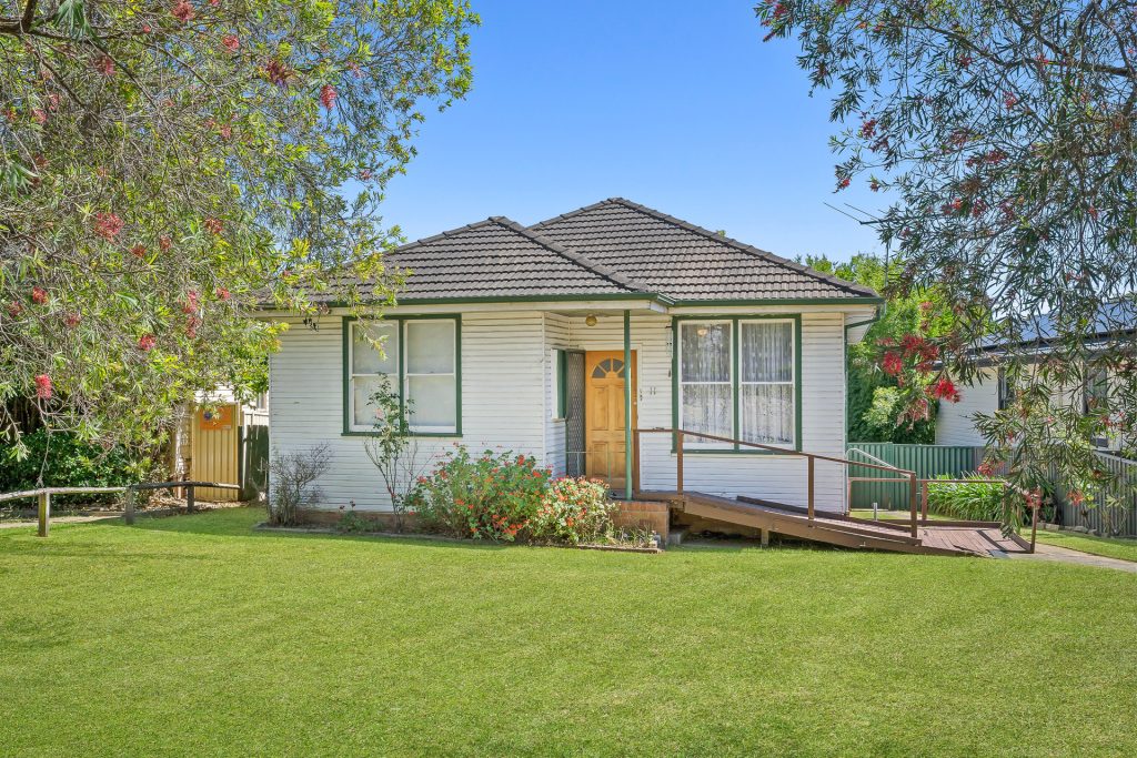 11 Macdonald Avenue, Lalor Park NSW 2147 - McGrath West Group