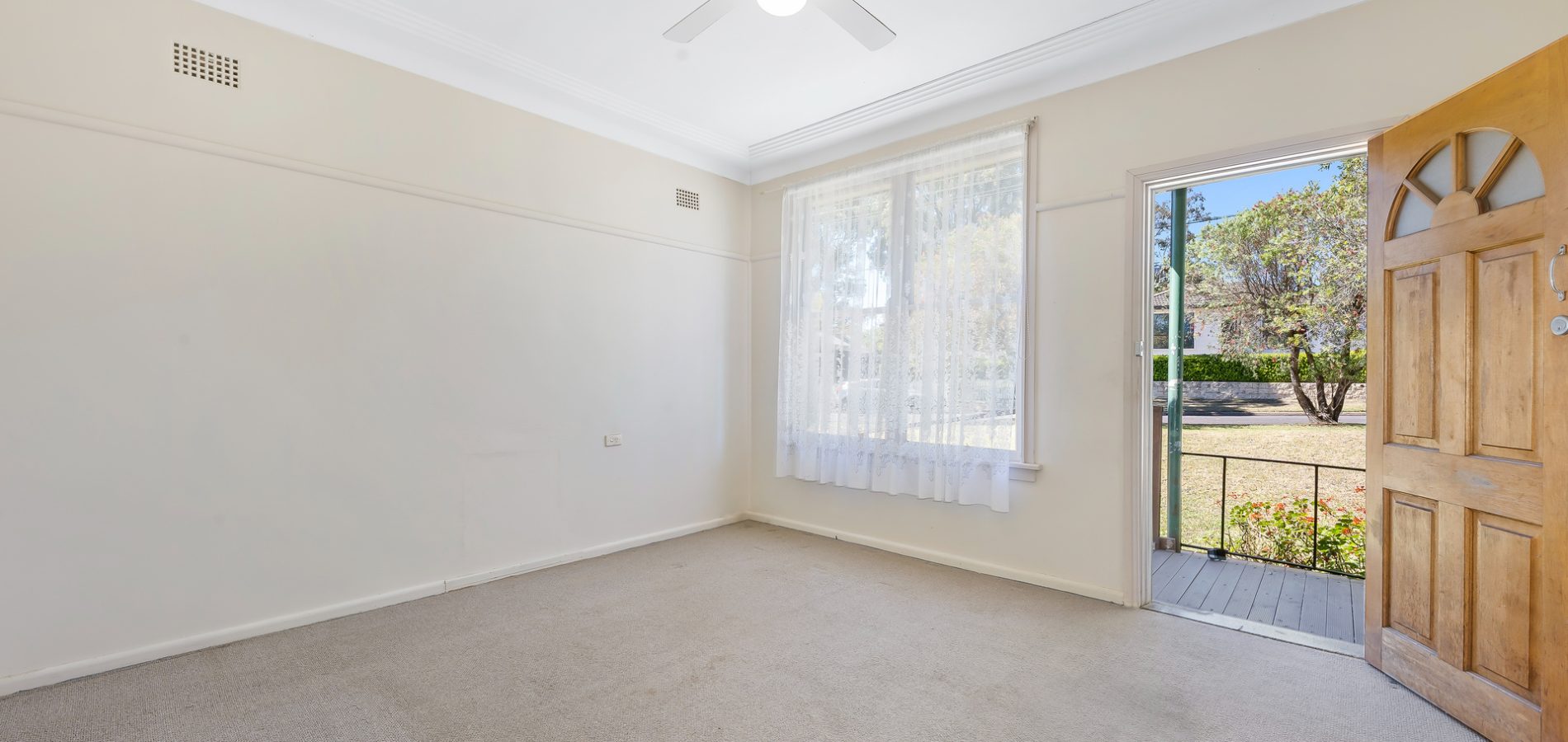 11 Macdonald Avenue, Lalor Park NSW 2147 - photo 5