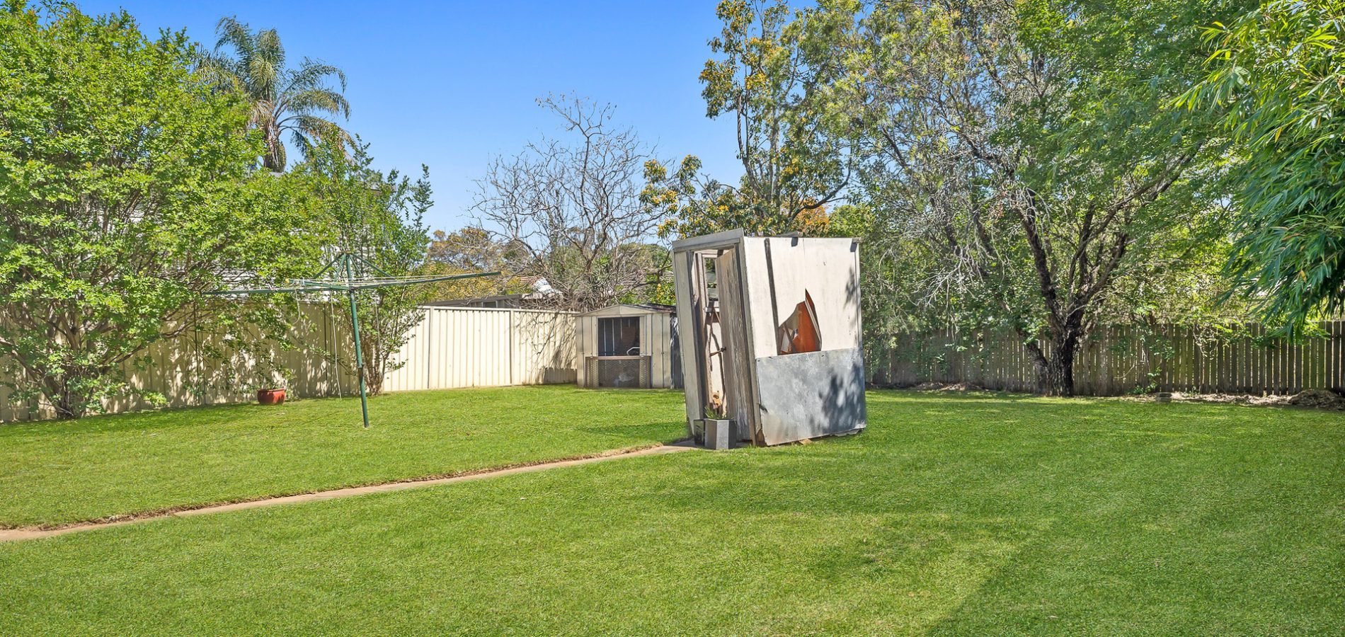 11 Macdonald Avenue, Lalor Park NSW 2147 - photo 10
