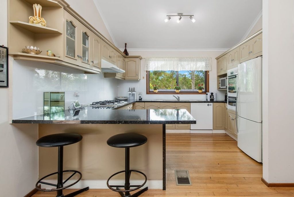 35 Kentia Parade, Cherrybrook NSW 2126 - photo 2