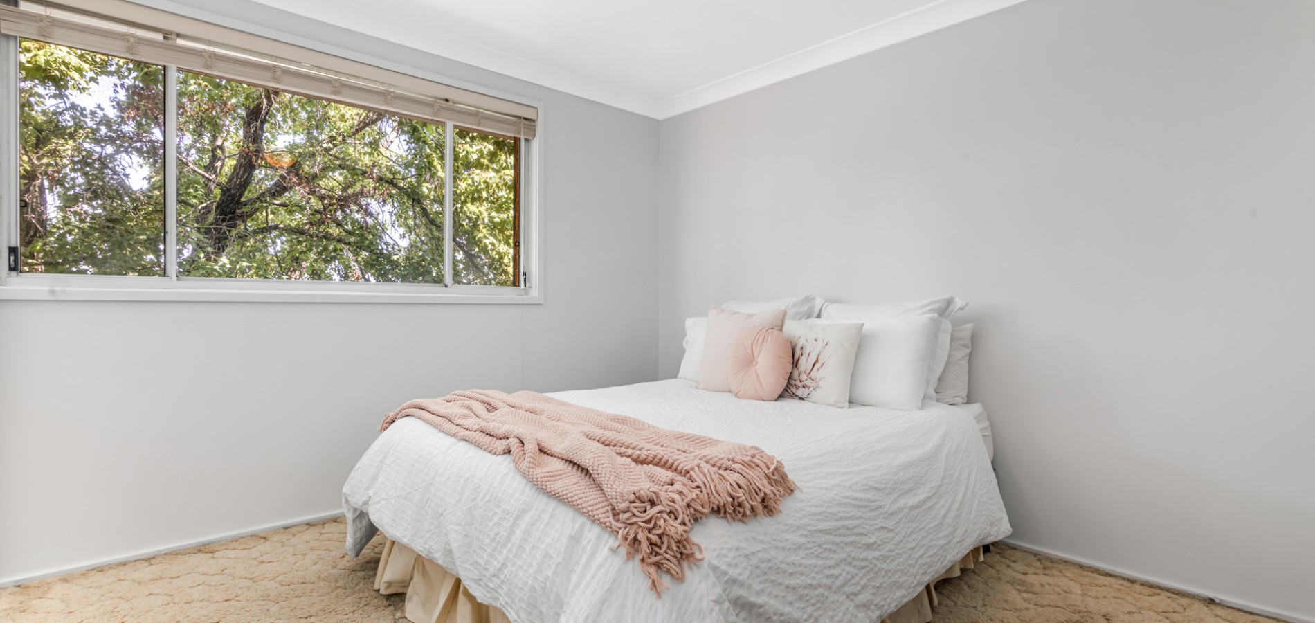 14 Wills Glen, St Clair NSW 2759 - photo 8
