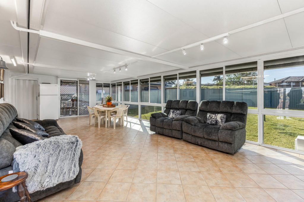 99 Columbia Road, Seven Hills NSW 2147 - photo 5
