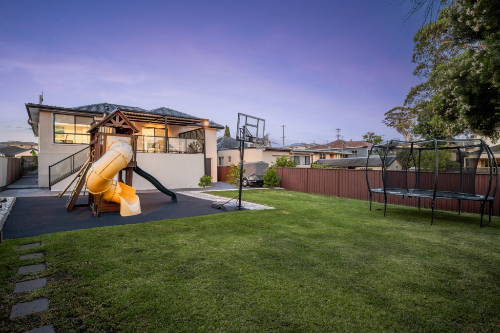 100 Smith Street, Pendle Hill NSW 2145 - photo 13