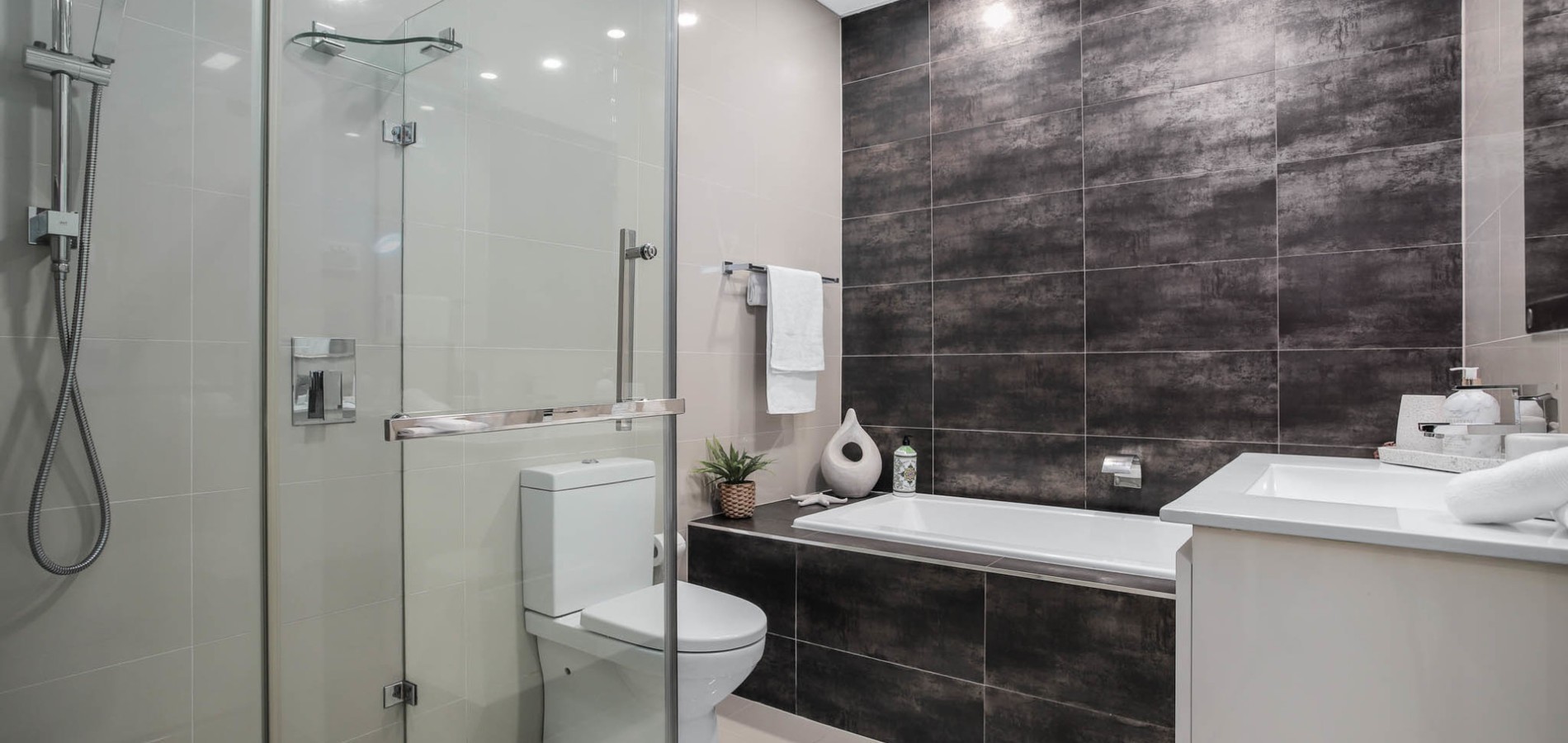 100 Smith Street, Pendle Hill NSW 2145 - photo 10