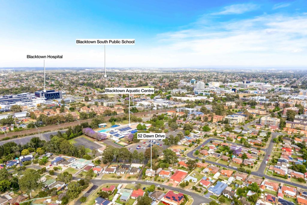 52 Dawn Drive, Seven Hills NSW 2147 - photo 13