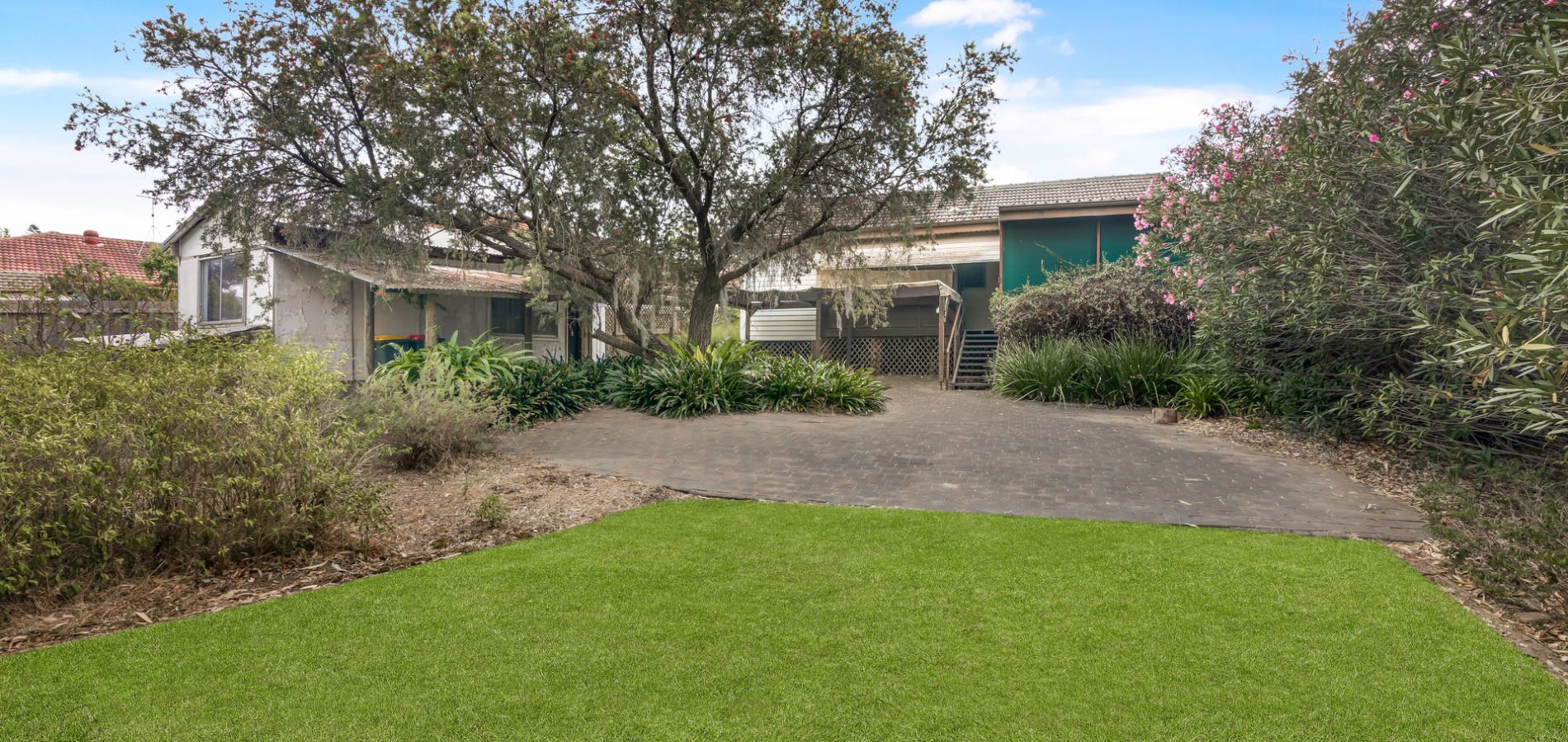 52 Dawn Drive, Seven Hills NSW 2147 - photo 8