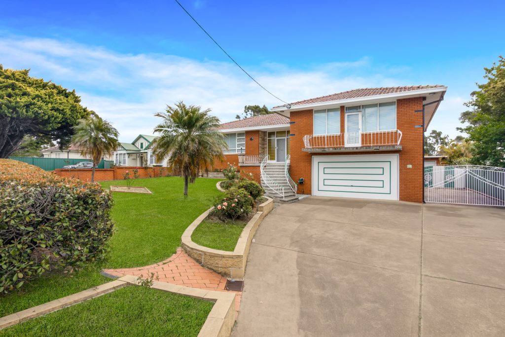 603 Merrylands Road, Greystanes NSW 2145 - photo 2