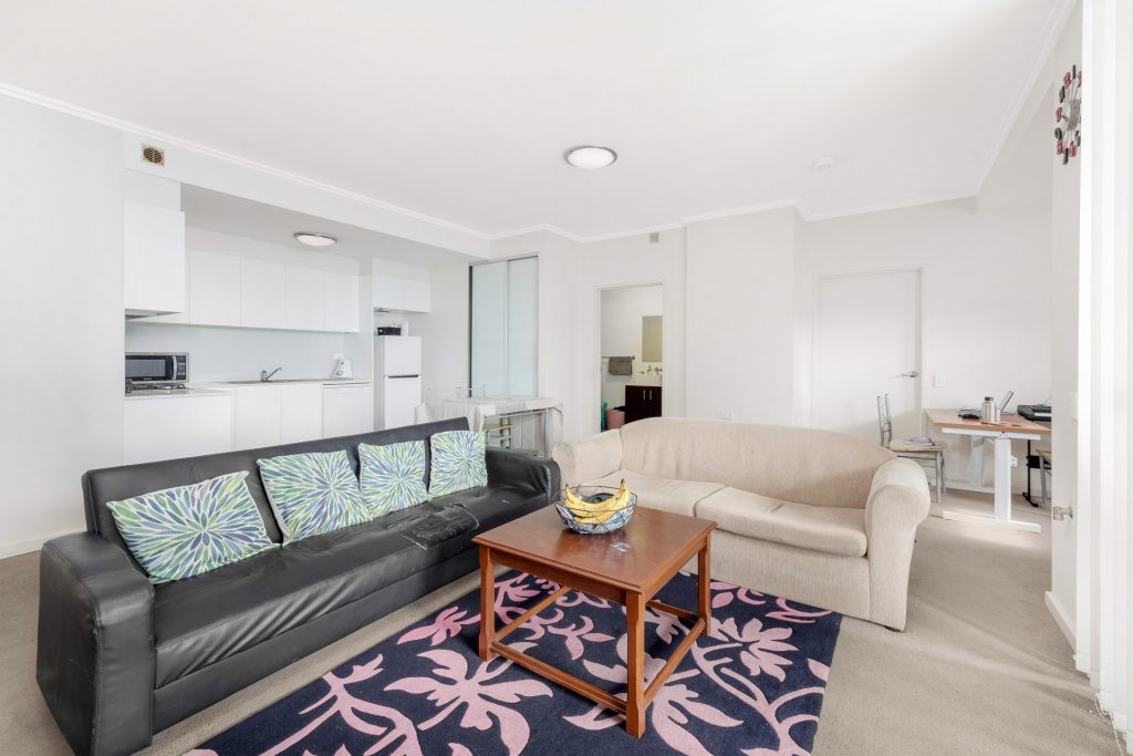 613/3 Weston Street, Rosehill NSW 2142 - photo 3