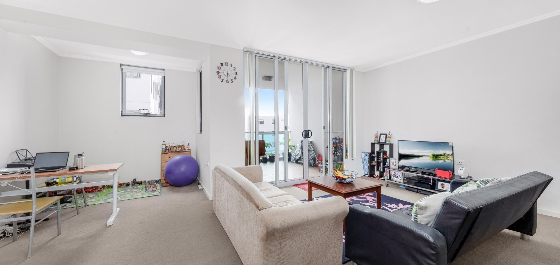 613/3 Weston Street, Rosehill NSW 2142 - photo 4