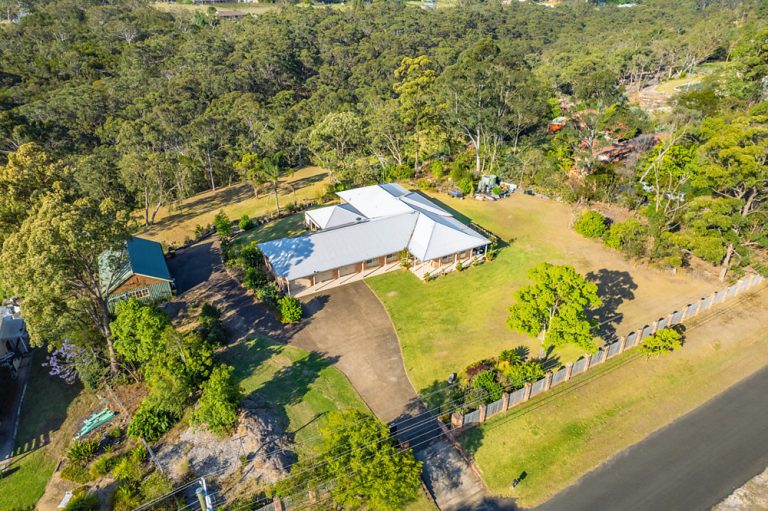 29 Colbran Avenue, Kenthurst NSW 2156 - photo 2