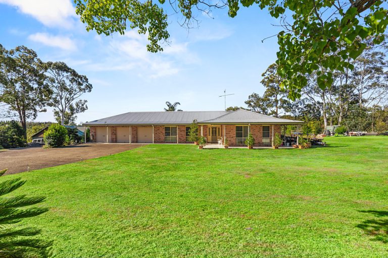 29 Colbran Avenue, Kenthurst NSW 2156 - photo 21