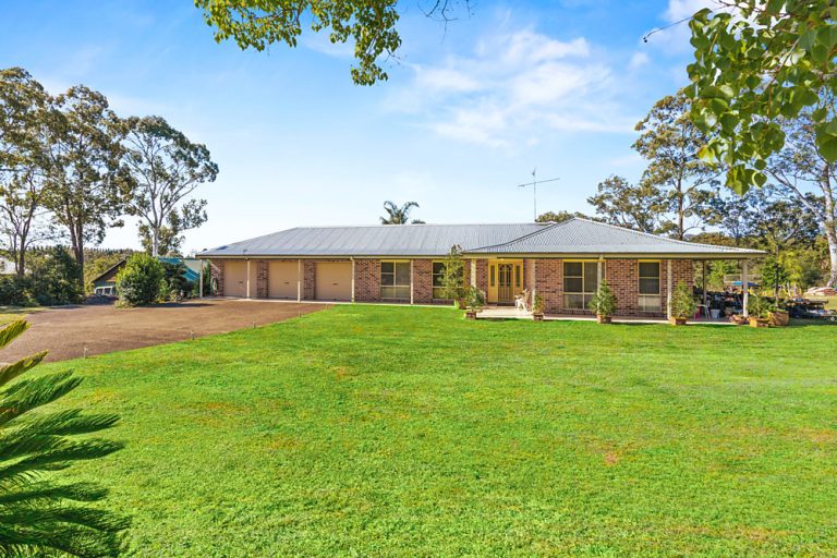 29 Colbran Avenue, Kenthurst NSW 2156 - photo 23