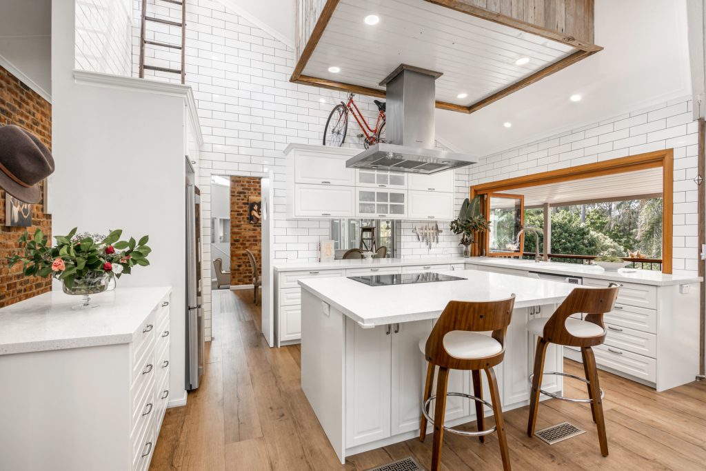 48 Ulundri Drive, Castle Hill NSW 2154 - photo 4