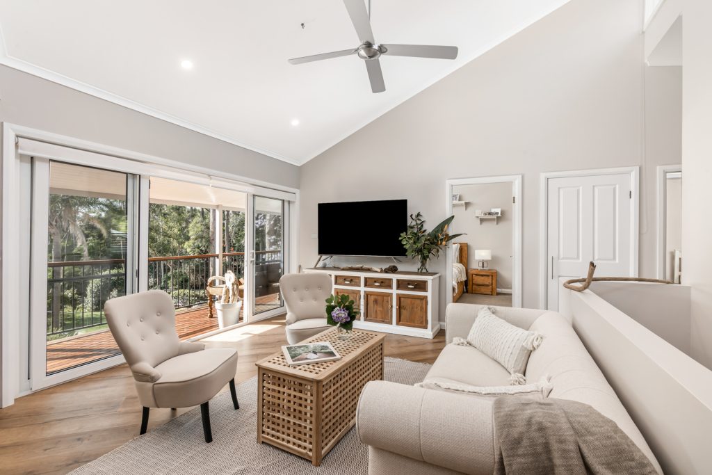 48 Ulundri Drive, Castle Hill NSW 2154 - photo 5